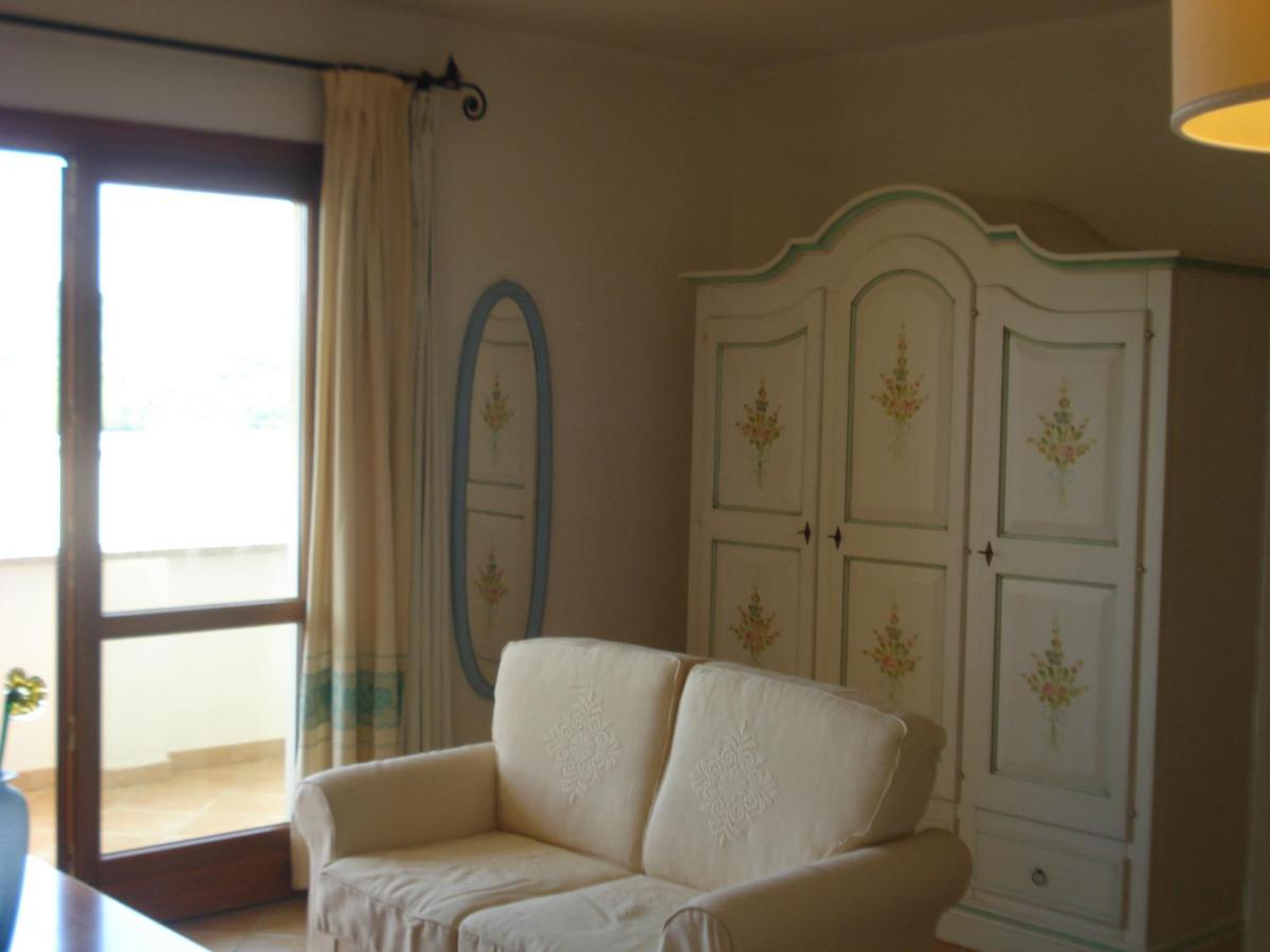 Hotel Valkarana Country Relais (Adults Only) Sant'Antonio di Gallura Exterior photo