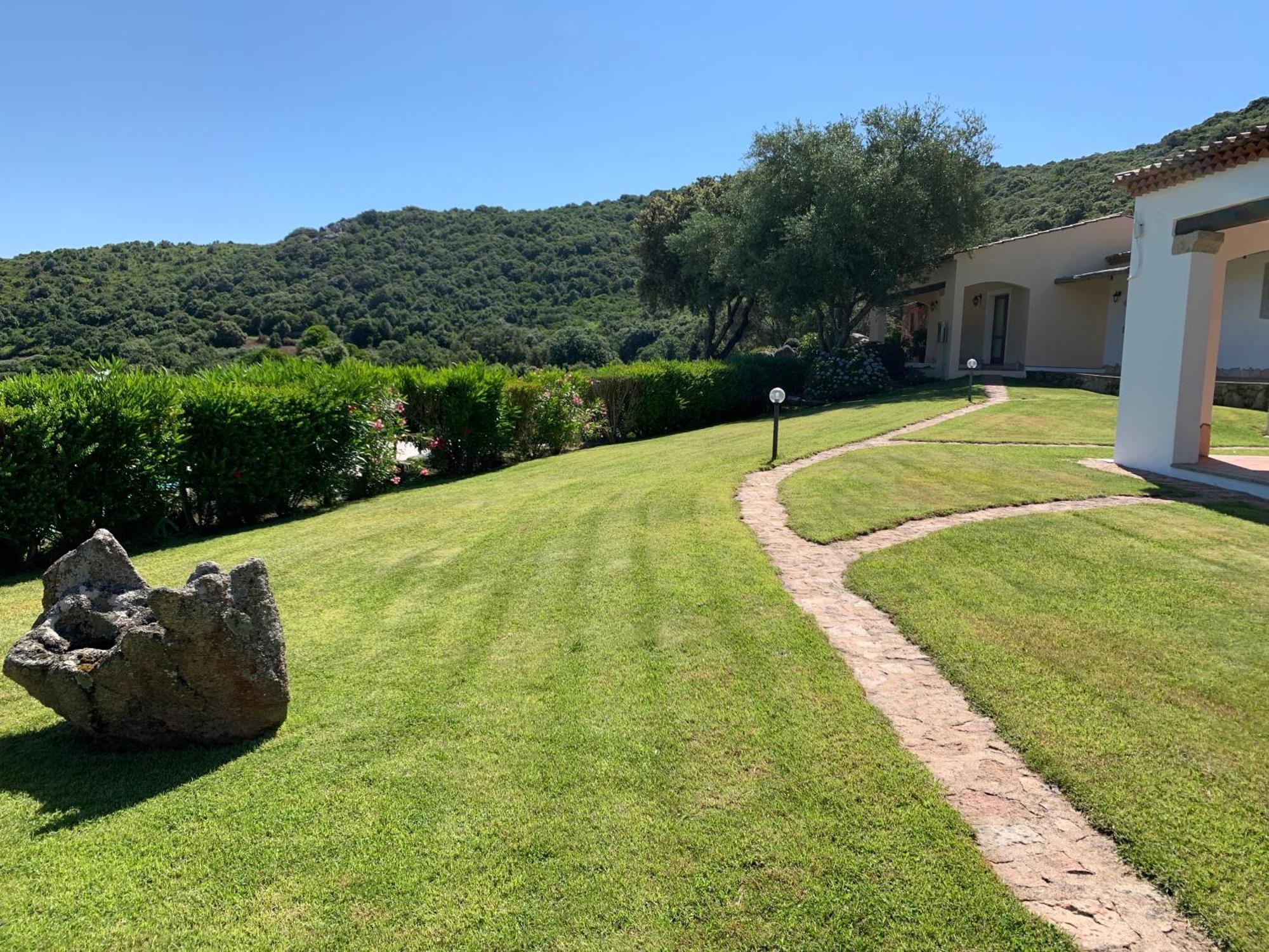 Hotel Valkarana Country Relais (Adults Only) Sant'Antonio di Gallura Exterior photo